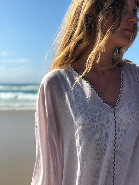 The Iris Lavender & Green